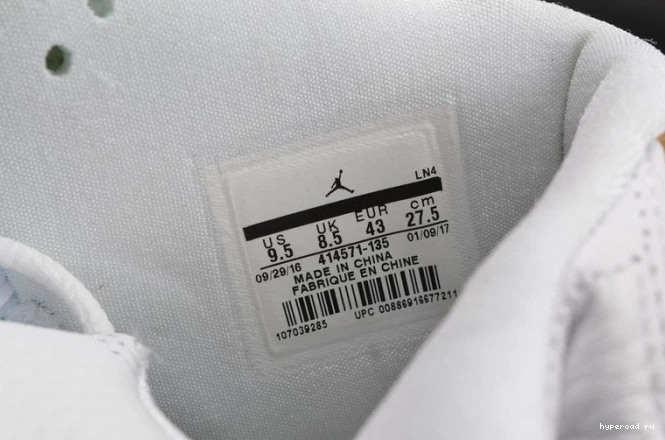 RETRO 13 mens white JORDAN 414571-135 MOMENTS" AIR "DEFINING 0806